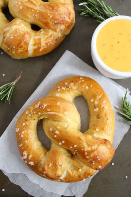 rosemary-sea-salt-pretzels31