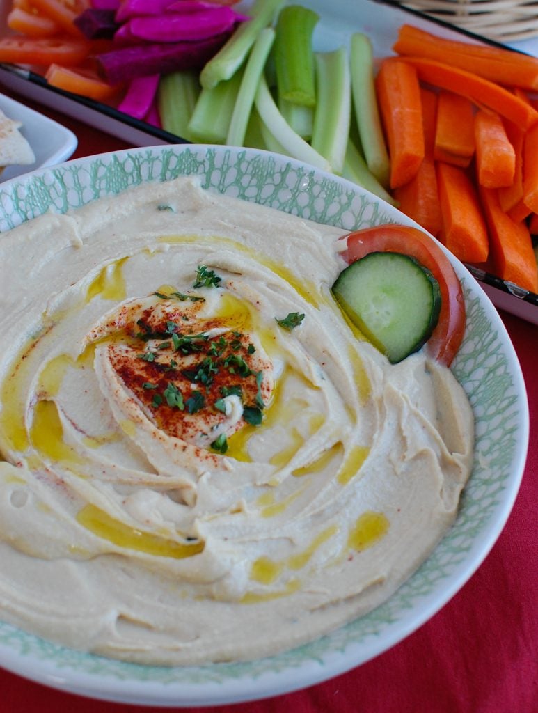 Lebanese Hummus Recipe with parsley