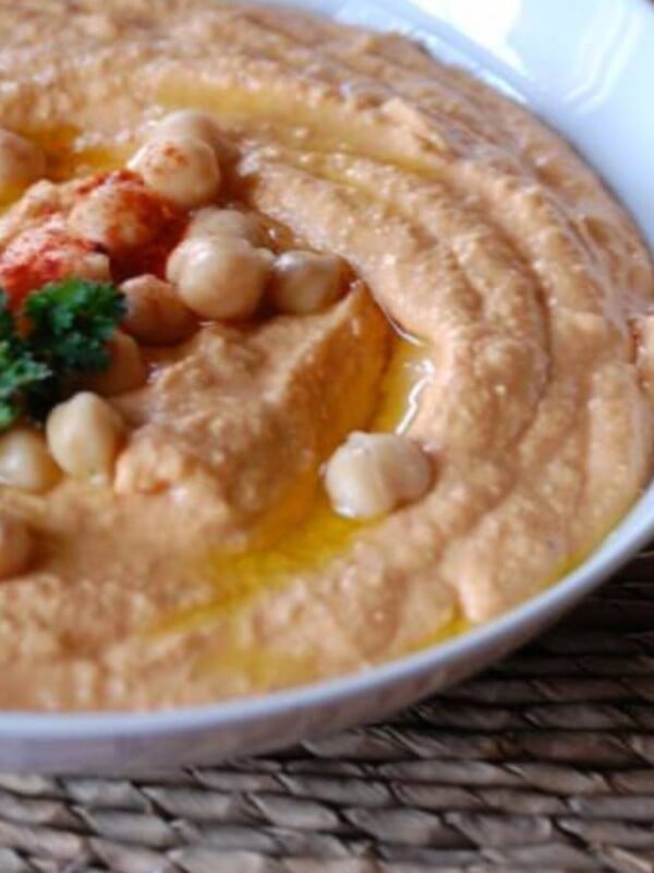 Roasted Red Pepper Hummus 1200 x 1200