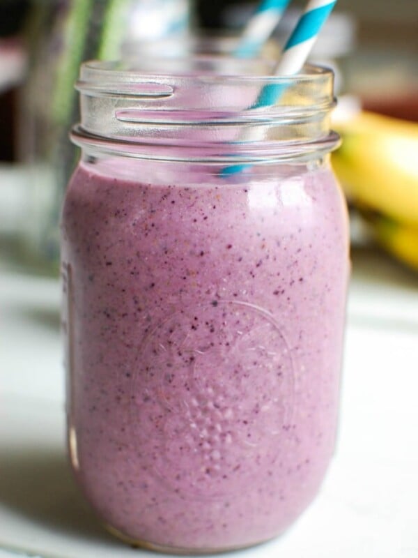 Blueberry Banana Smoothie Recipe in a glass.