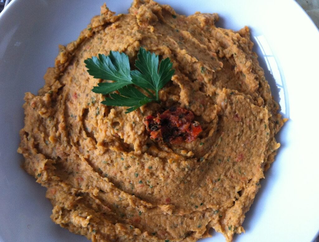 White Bean and Sun Dried Tomato Dip - so yummy