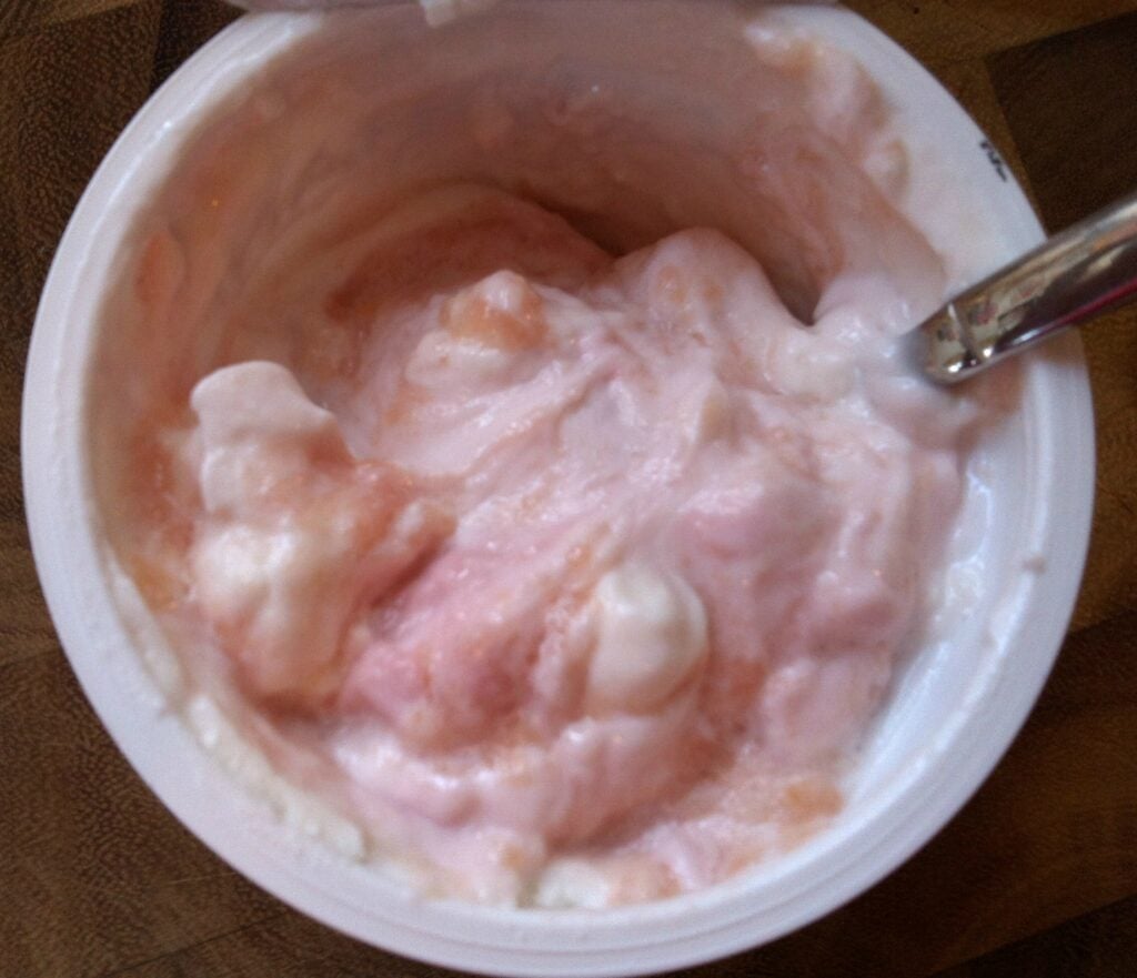 Chobani Greek Yogurt  - Blood Orange Strawberry Banana Smoothie Recipe