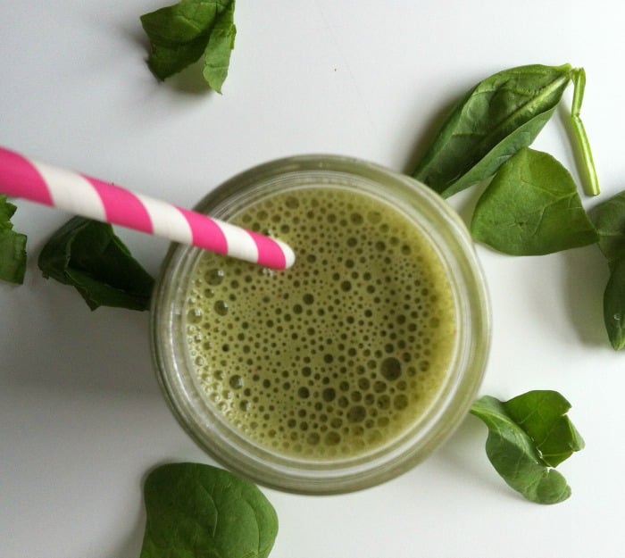 Green Smoothie - great way to drink up a whole lot of healthy goodness