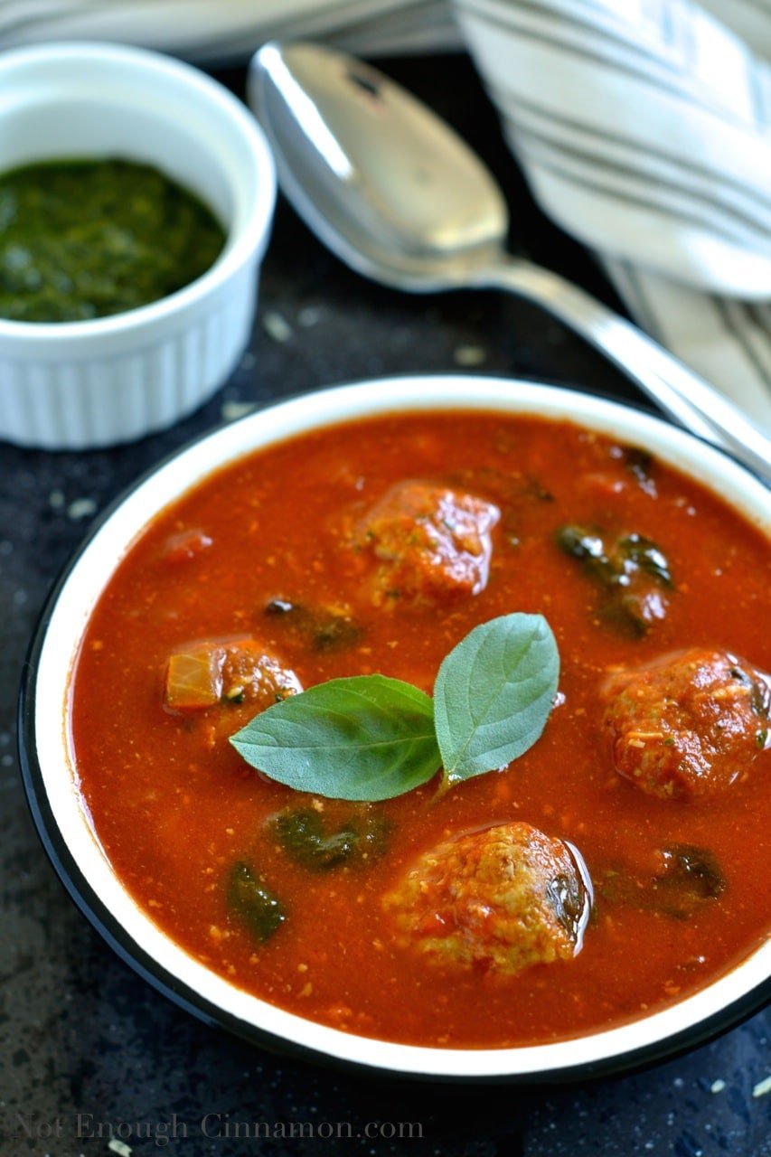 Spinach and Tomato Soup Recipe with basil.