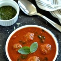 Spinach and Tomato Soup Recipe with pesto.