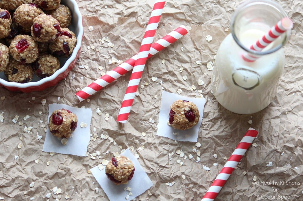 Peanut Butter and Jelly No-Bake Snack Bites