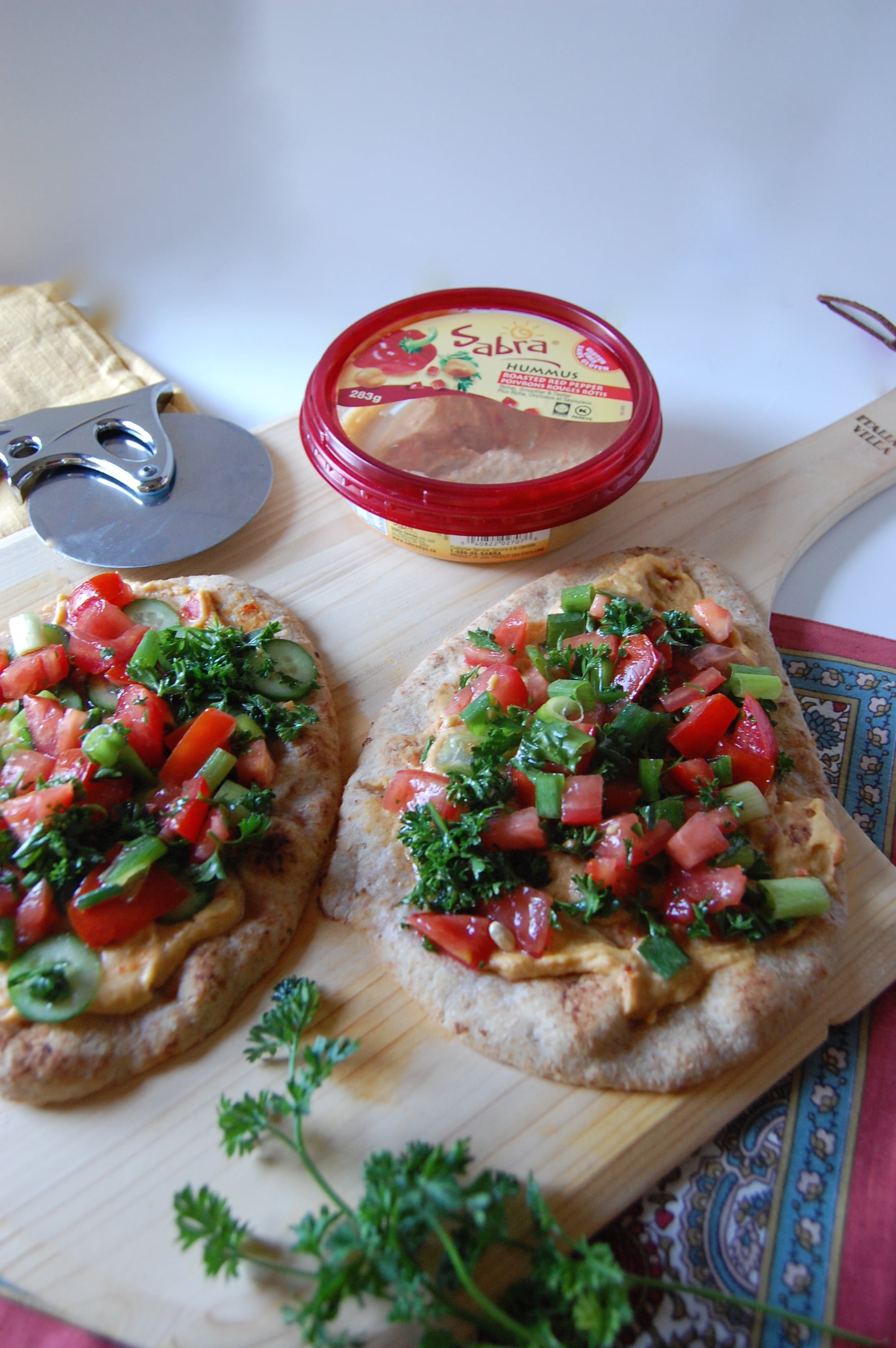Mediterranean Naan Pizza