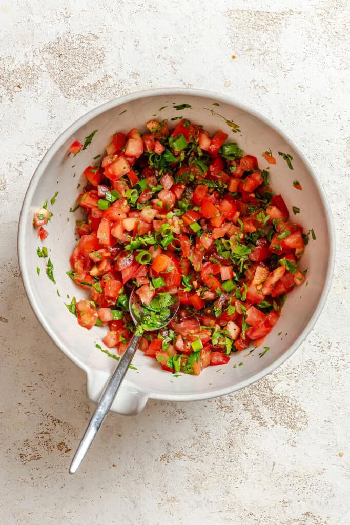 Mediterranean Naan Pizza with tabbouleh 