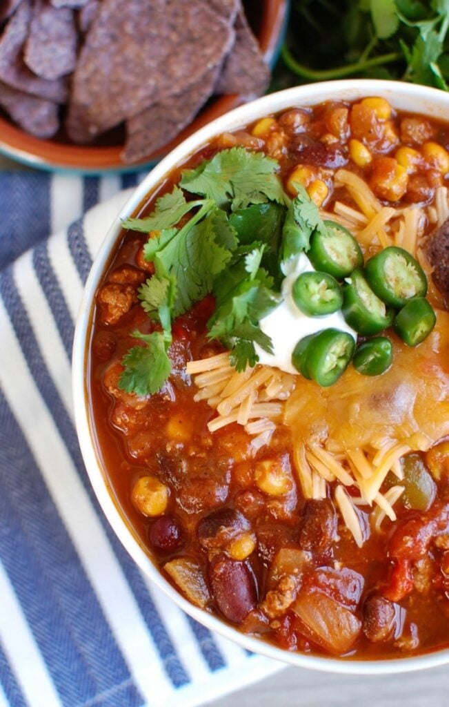 Slow cooker turkey chili