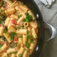 One Pot Cheesy Sausage Pasta
