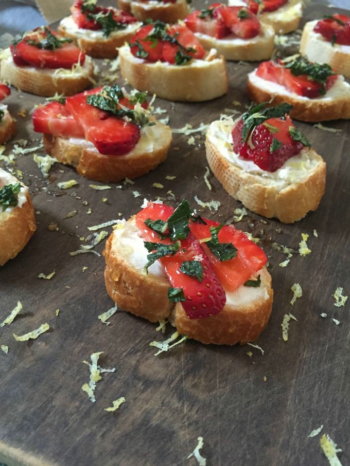 Strawberry Mint Crostini with Lemon Honey Drizzle