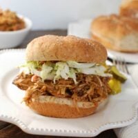 Slow Cooker BBQ Pulled Chicken Sandwich