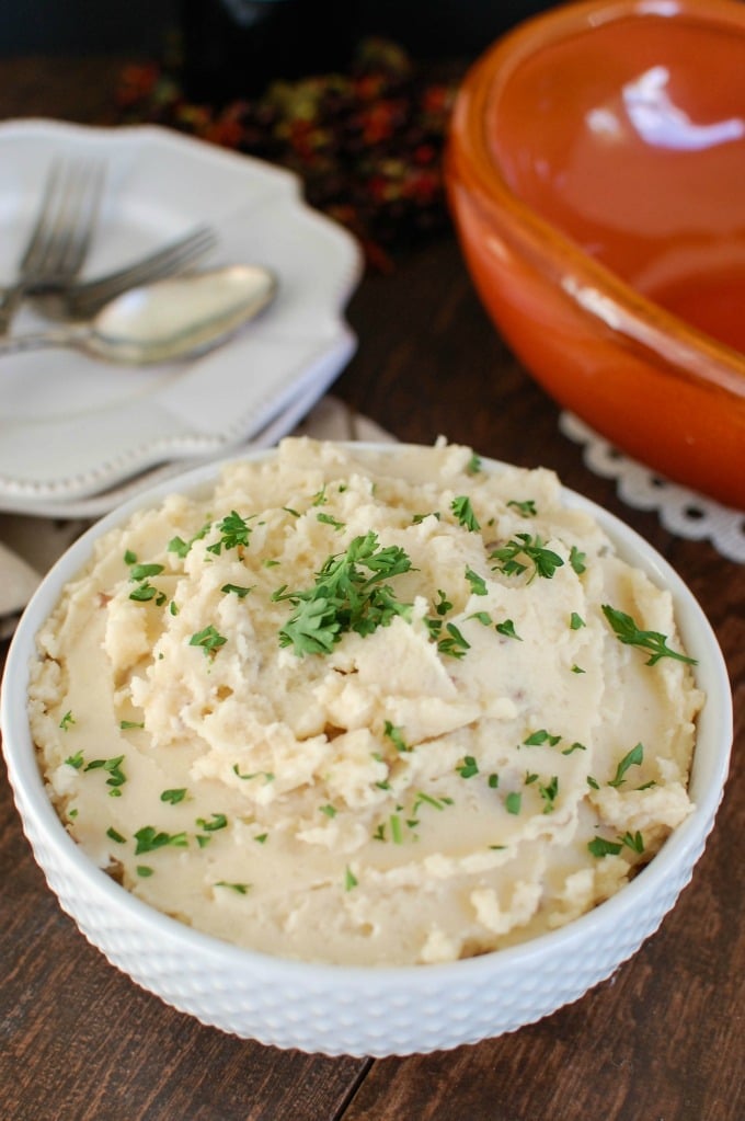 Slow Cooker Gouda Mashed Potatoes
