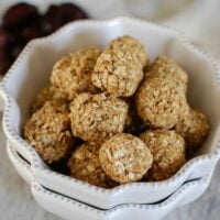 Peanut Butter Oatmeal No Bake Bites