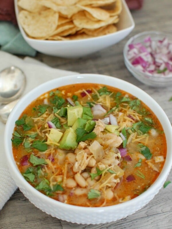 Slow Cooker White Chicken Chili with red onions.