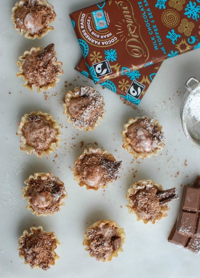 3 Ingredient Chocolate Strawberry Greek Yogurt Bites - snack
