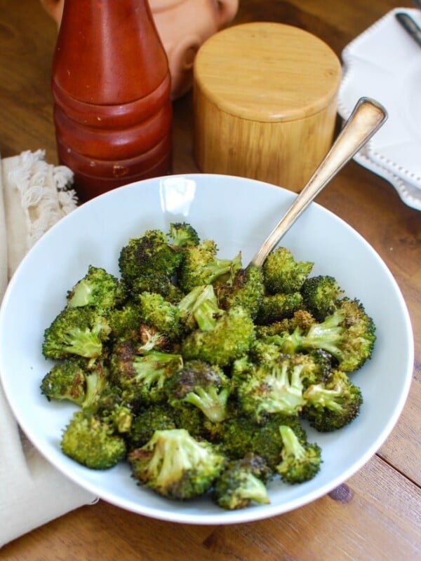 Simple Roasted Broccoli - healthy side dish