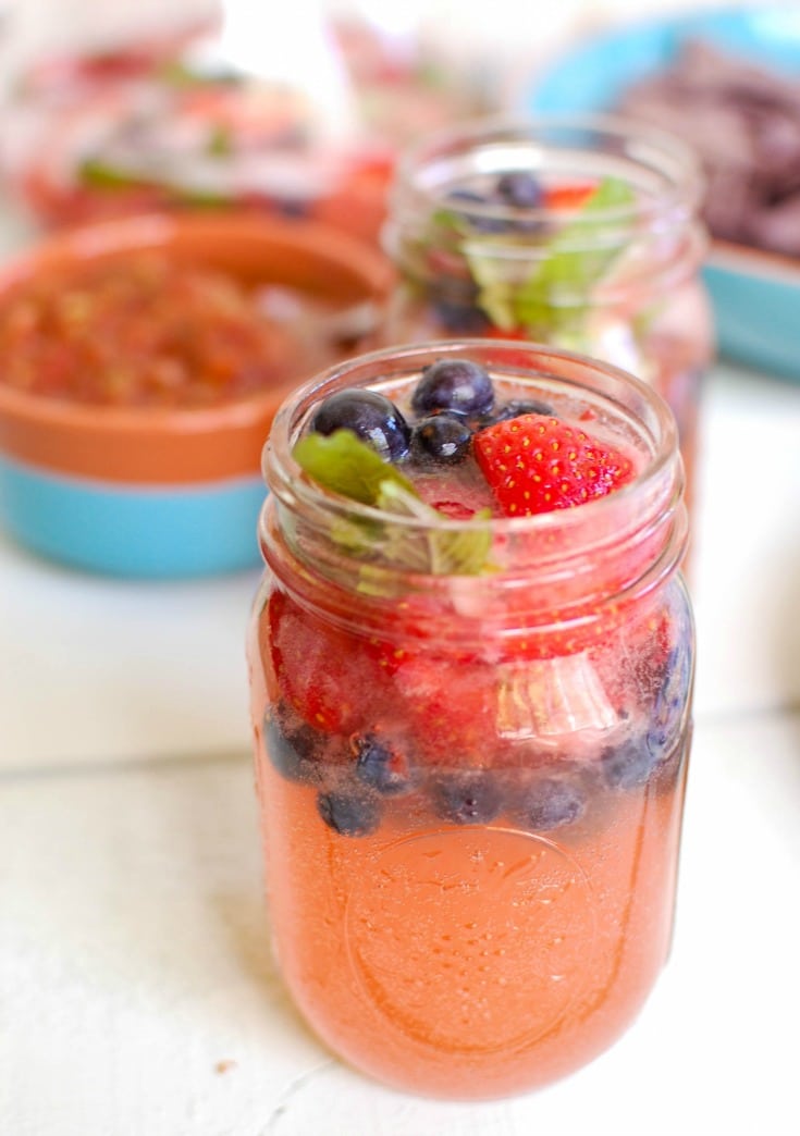 Strawberry Blueberry Lemonade Spritzer - a festive drink