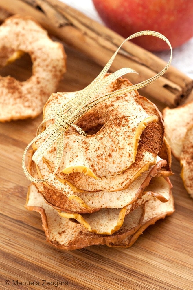 3-apple-and-cinnamon-chips-8-1-of-1