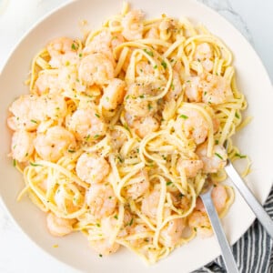 Lemon Garlic Shrimp Pasta in white bowl.