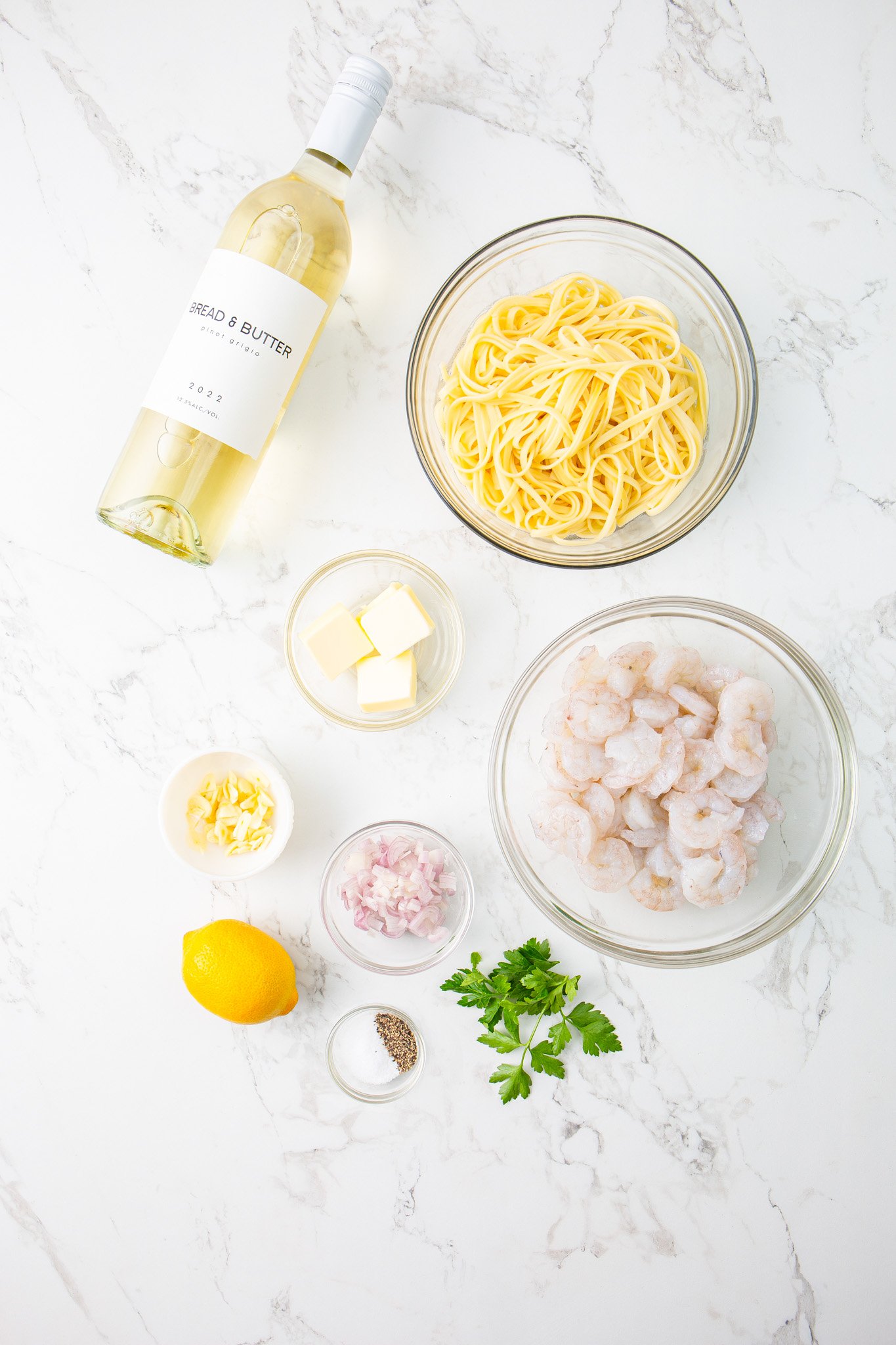 Lemon Garlic Shrimp Pasta ingredients. 