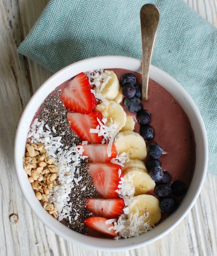 Chia Seeds Fruit Bowl with bananas and chia seeds.
