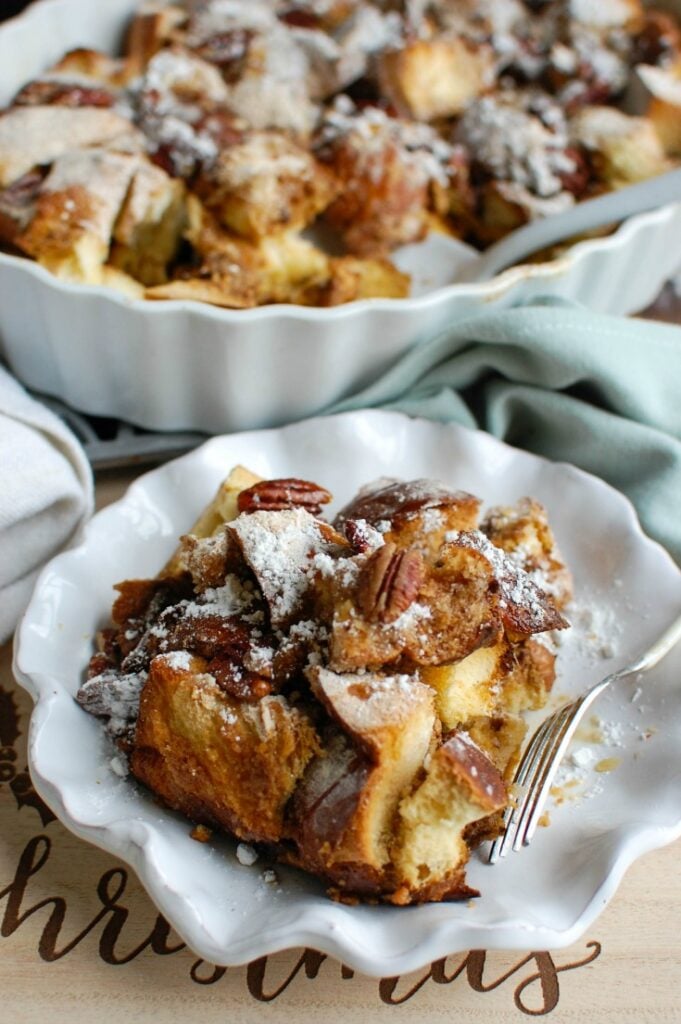 Wake up to the smell of a warm Overnight Gingerbread French Toast Casserole during the holiday season. Prepare this casserole the night before and pop it in the oven the next morning. This is the perfect way to celebrate the holidays with company or your family. 