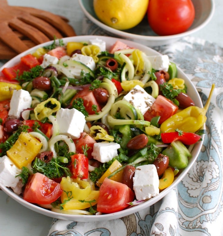 Spiralized Greek Style Salad Image with zucchini noodles 