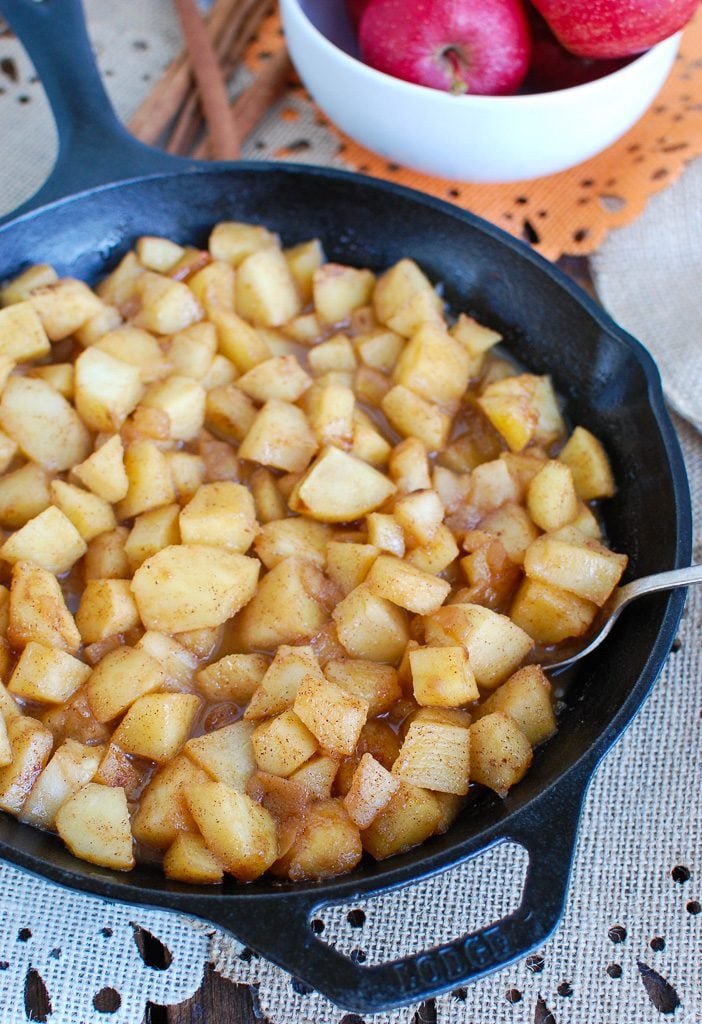 Easy Skillet Apples in Skillet