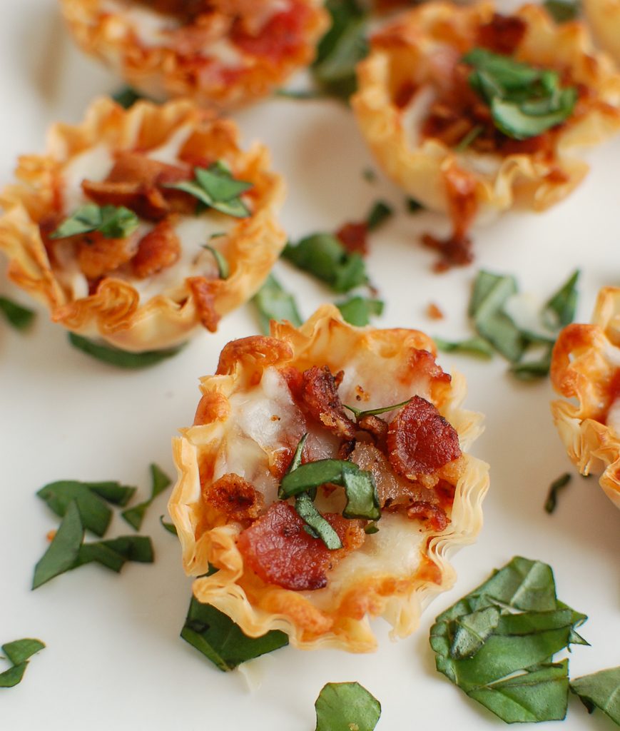 Bacon Pizza Bites with Fresh Basil