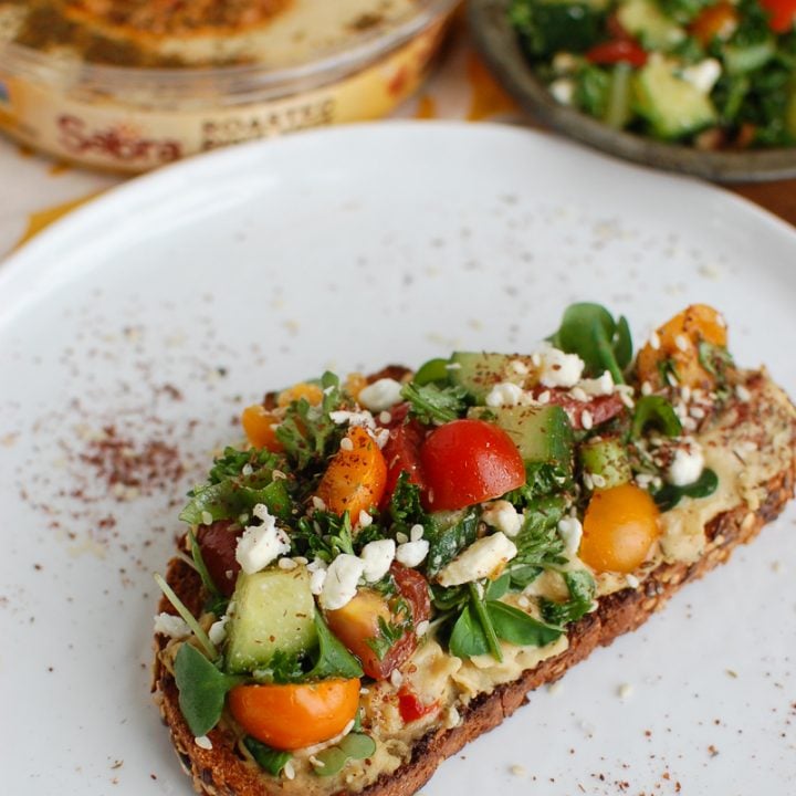 Mediterranean Hummus Toast with Za'atar with fresh vegetables