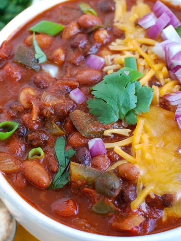 Slow Cooker Vegetarian Chili 1200 x 1200