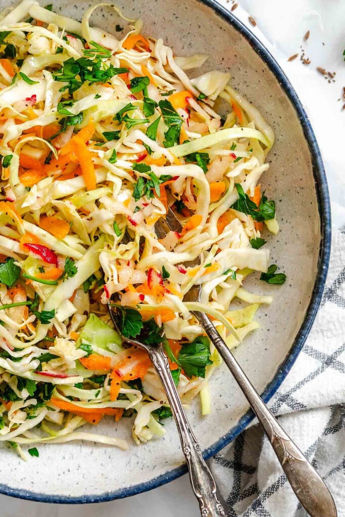 Healthy Coleslaw in bowl 