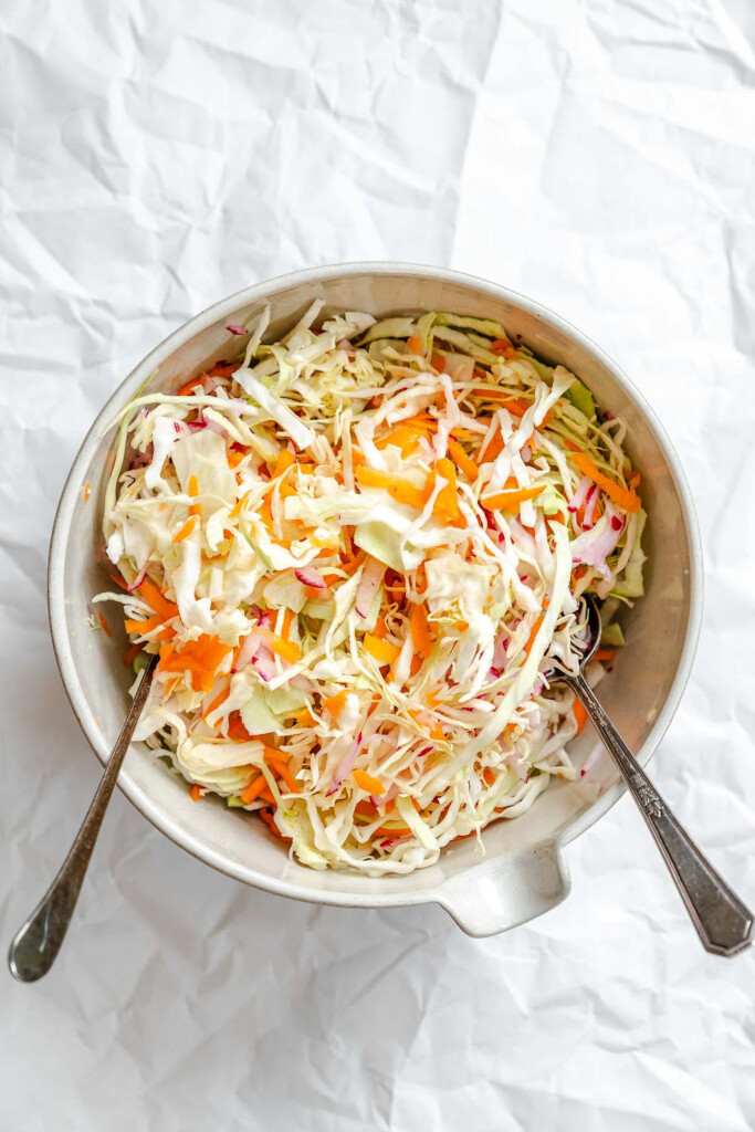 Healthy Coleslaw in a bowl 