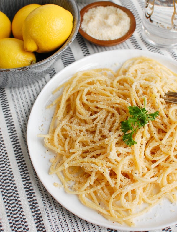 Zitronen-Pasta mit Zitronen