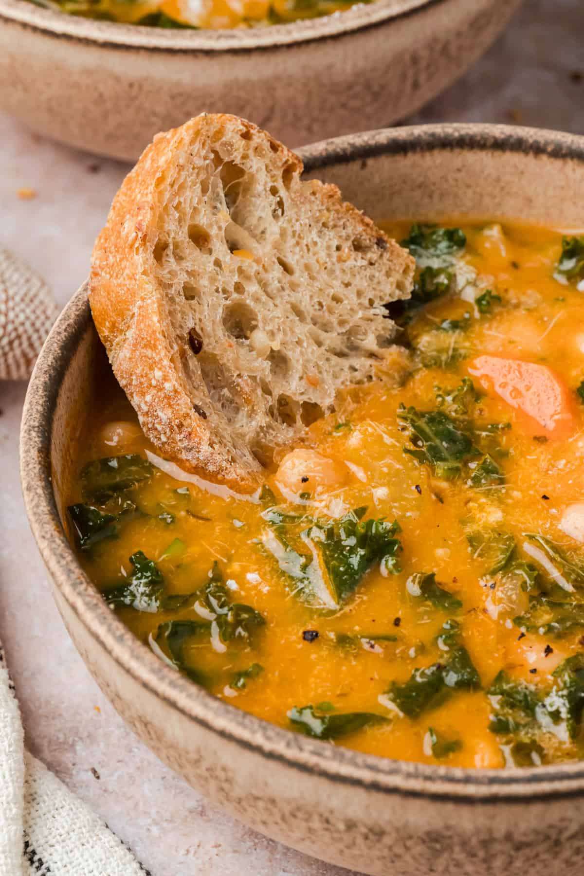 Creamy Tuscan white bean soup made with cannellini beans