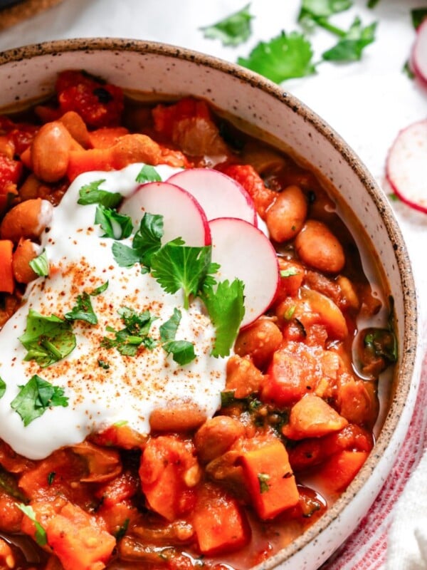 Homemade Vegetarian Chili Recipe Image 1200 x 1200