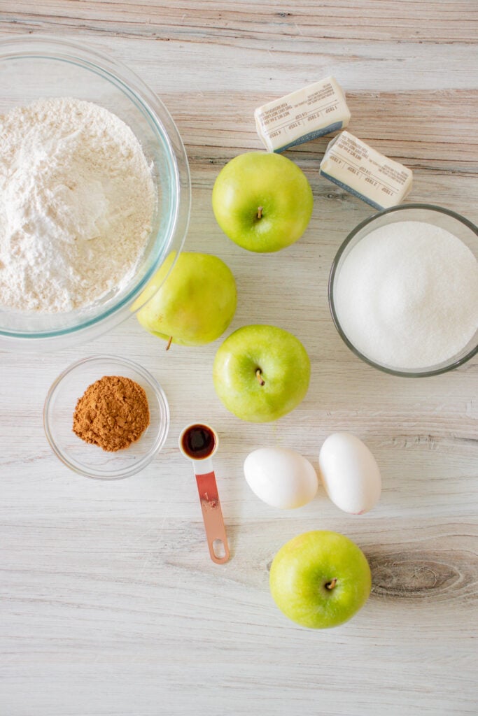 Apple Bars with Pumpkin Pie Spice Icing ingredients 