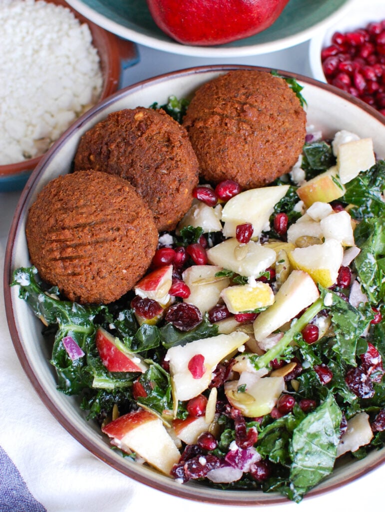 Easy Fall Salad with falafel