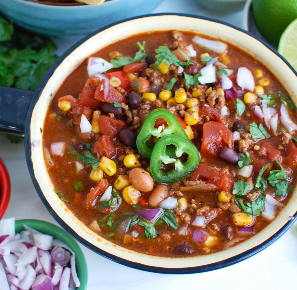 Easy Pork Chili with jalapeños 