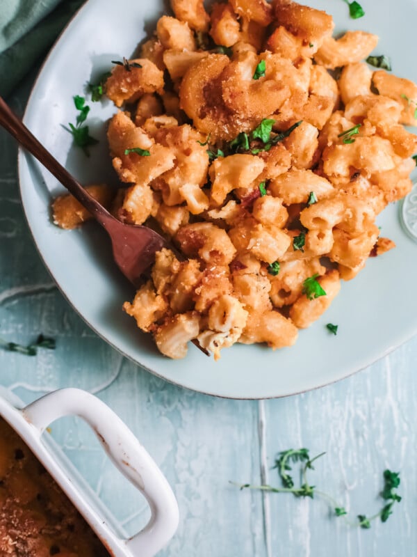 Pumpkin Mac and Cheese on teal plate