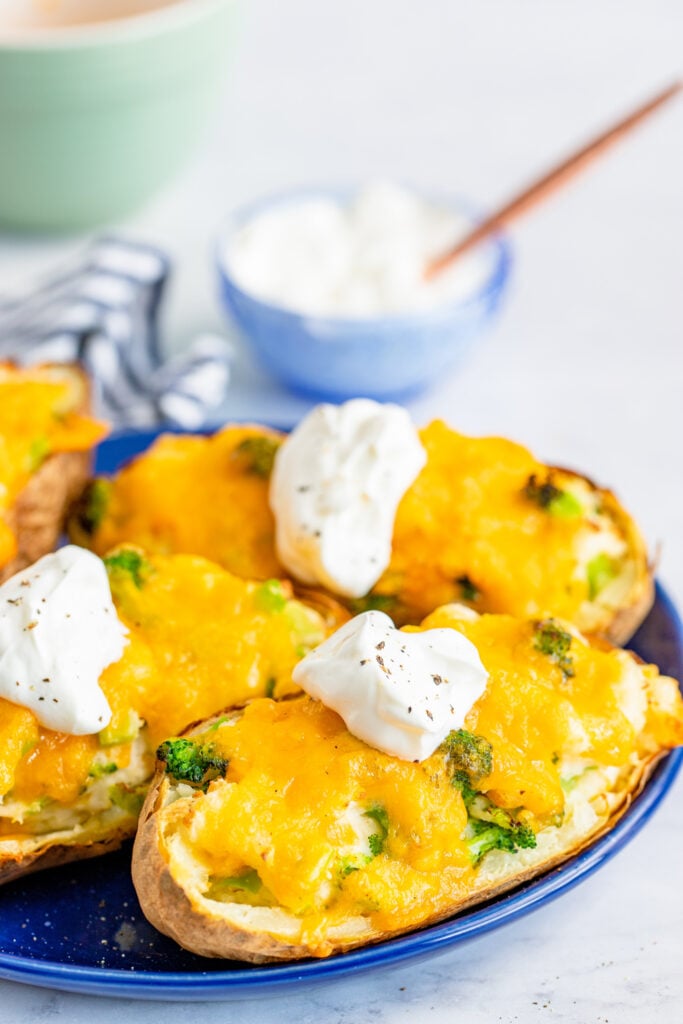 Air Fryer Twice Baked Potato on blue plate 