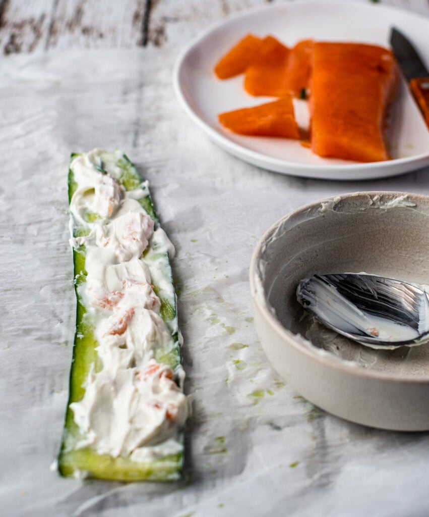 Smoked Salmon Cucumber Appetizer Bites goat cheese on cucumber 