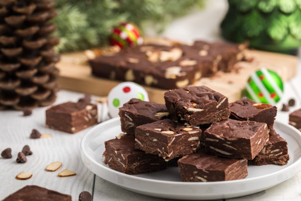 Easy Chocolate Fudge on white plate 
