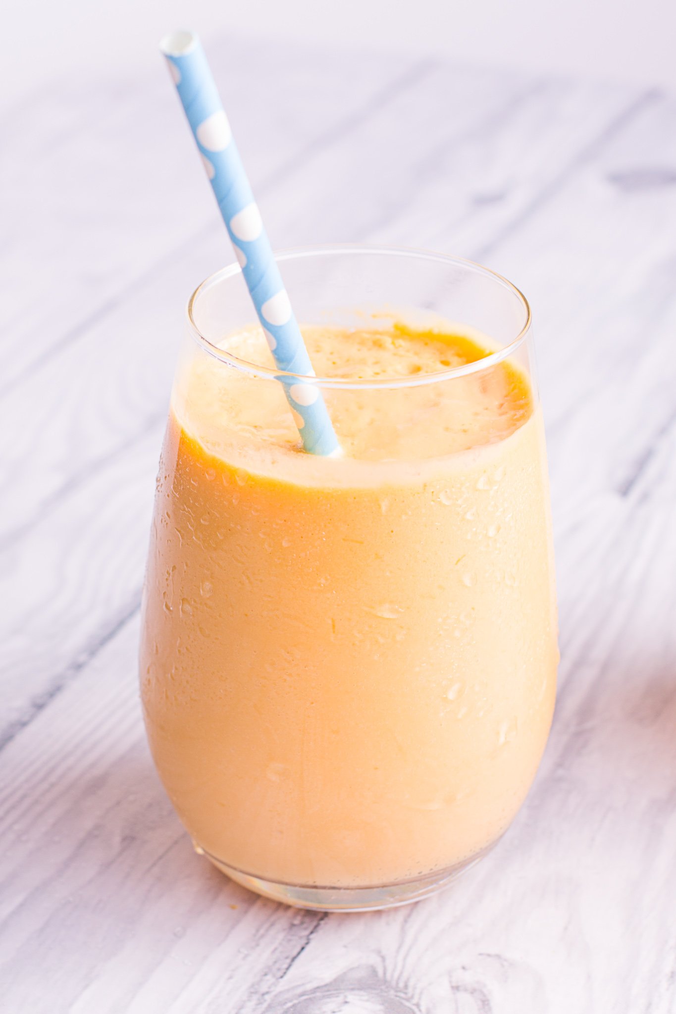 Mango Lassi Recipe with straw. 