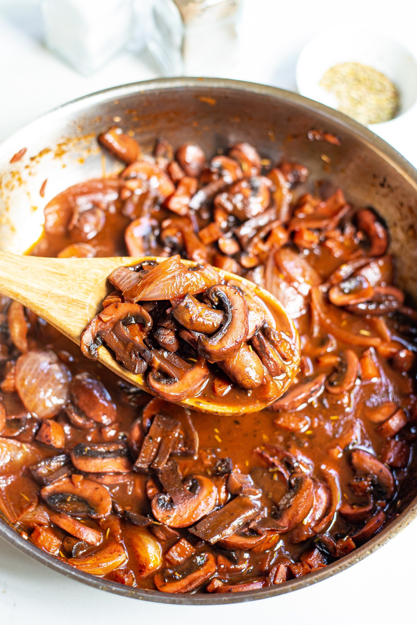 Mushroom Bourguignon in a pan.