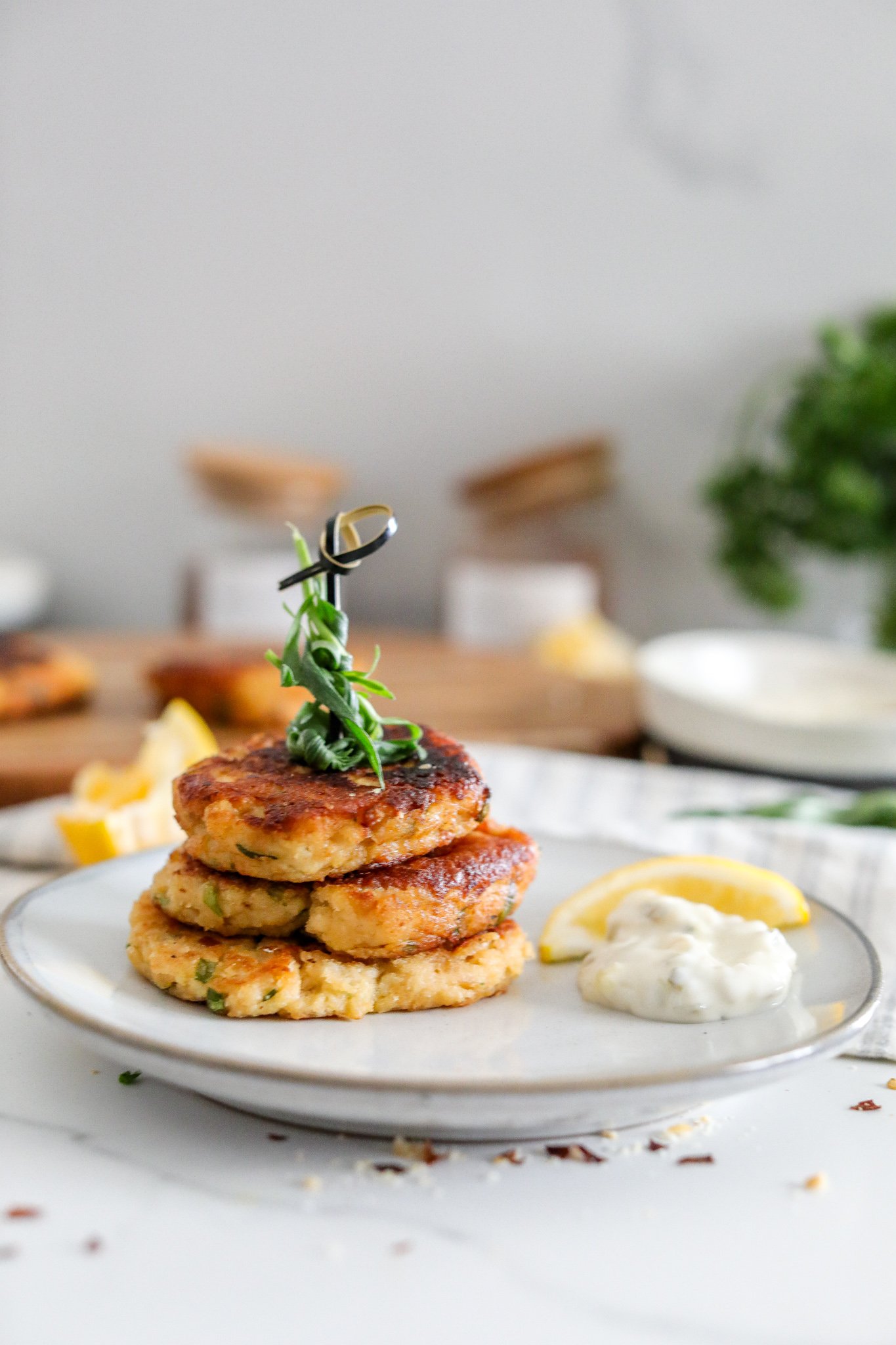 Easy Crab Cake Recipe with tartar sauce. 