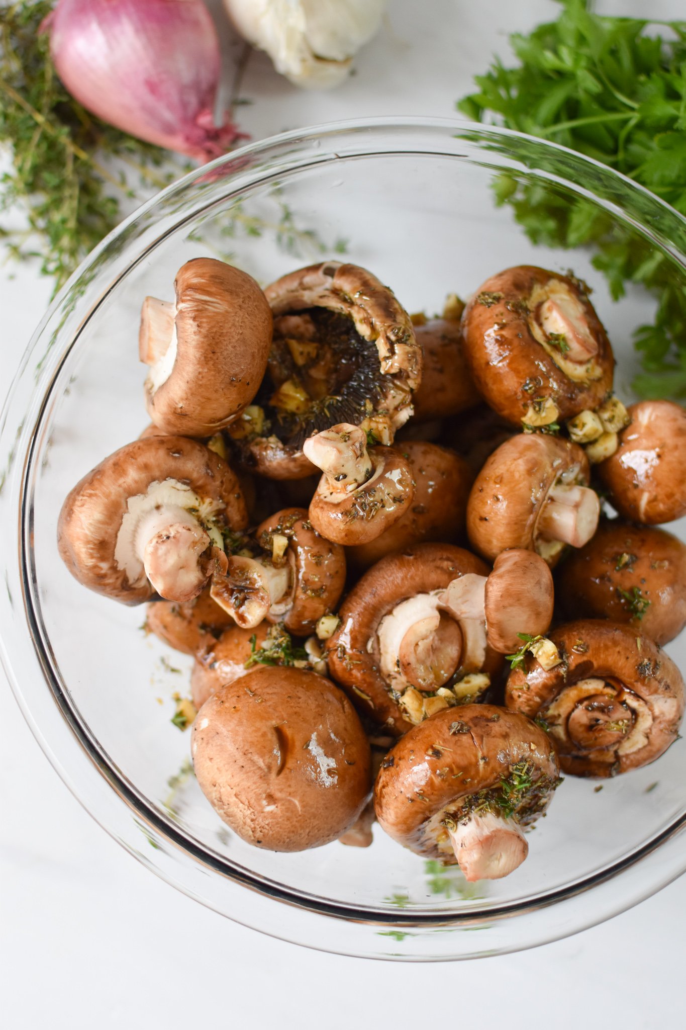 Roasted Balsamic Mushrooms ingredients. 