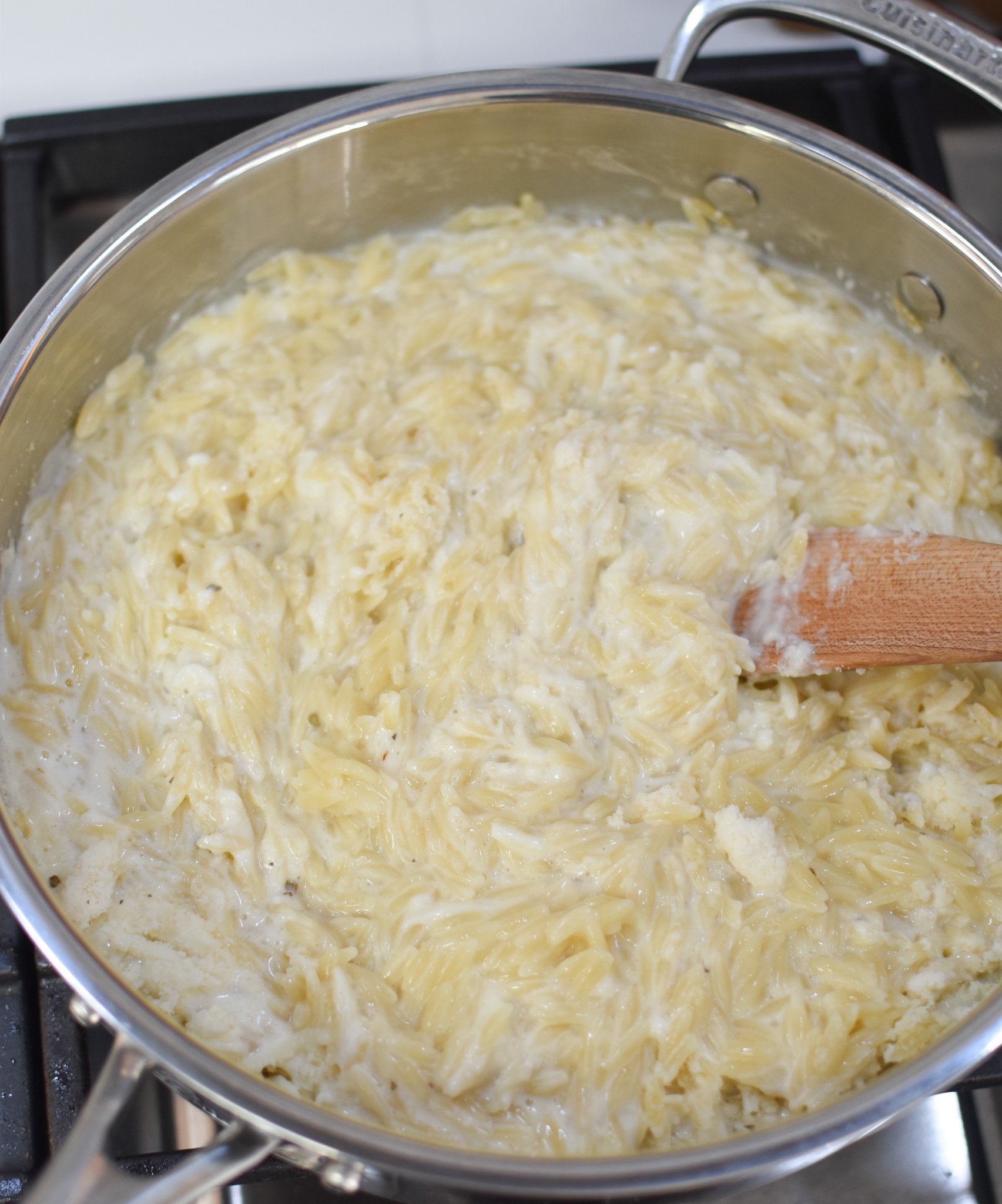 Lemon Chicken Orzo sauce ingredients. 