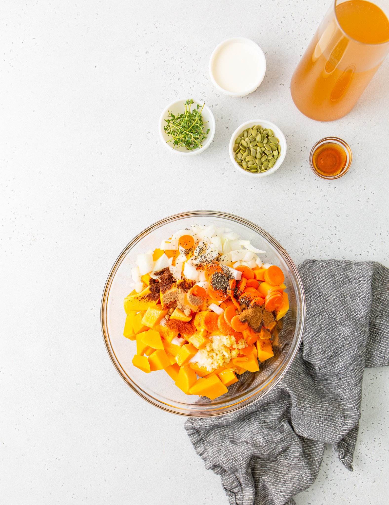 Easy Roasted Butternut Squash Soup with spices. 